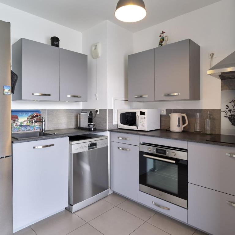 Dans les étoiles - 2 bedroom with free parking near to the city center - Apartment - 3