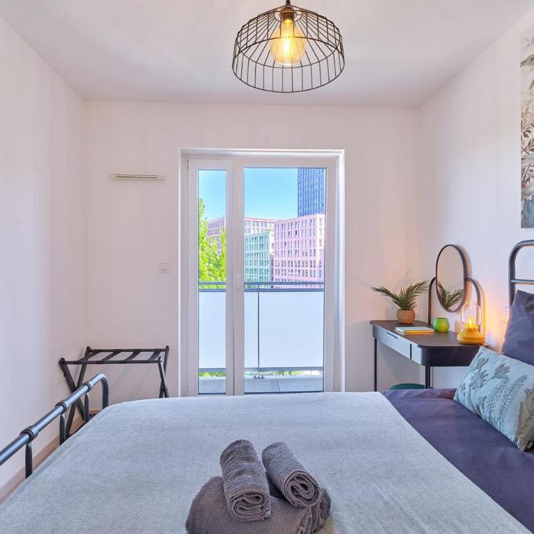 Dans les étoiles - 2 bedroom with free parking near to the city center - Apartment - 17