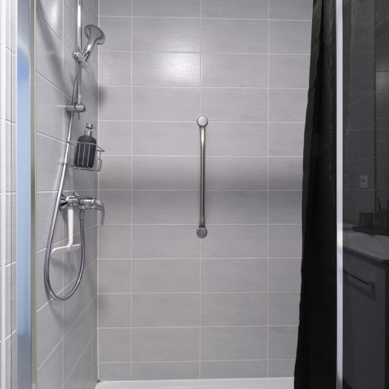 Dans les étoiles - 2 bedroom with free parking near to the city center - Apartment - 20
