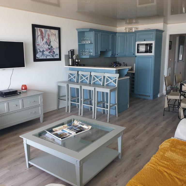 Appartement 6 pers face mer 9e étage - Apartamento de 1 dormitorio - 12