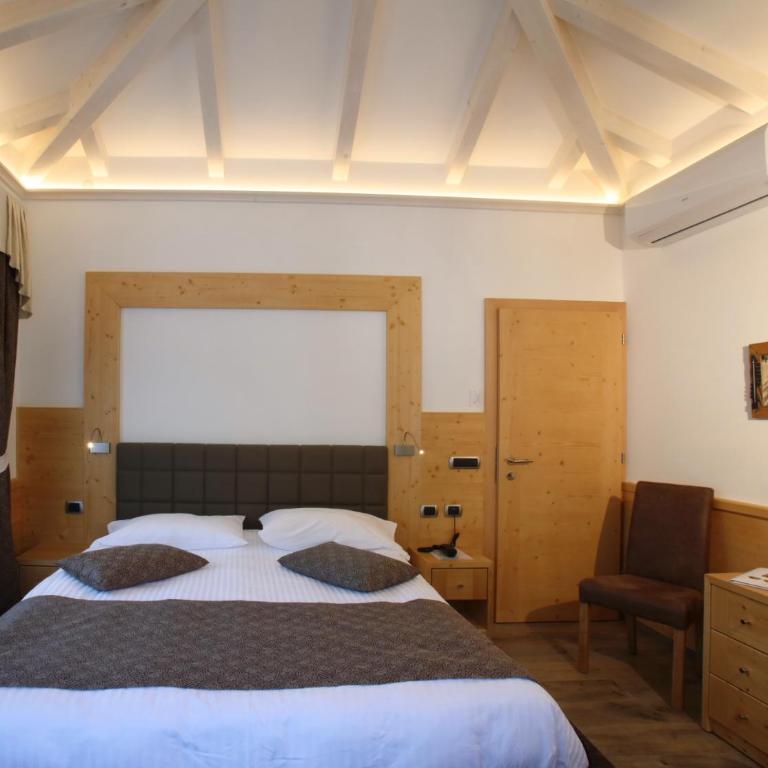 Alexander Hotel Alpine Wellness Dolomites - Deluxe Familienzimmer - 2
