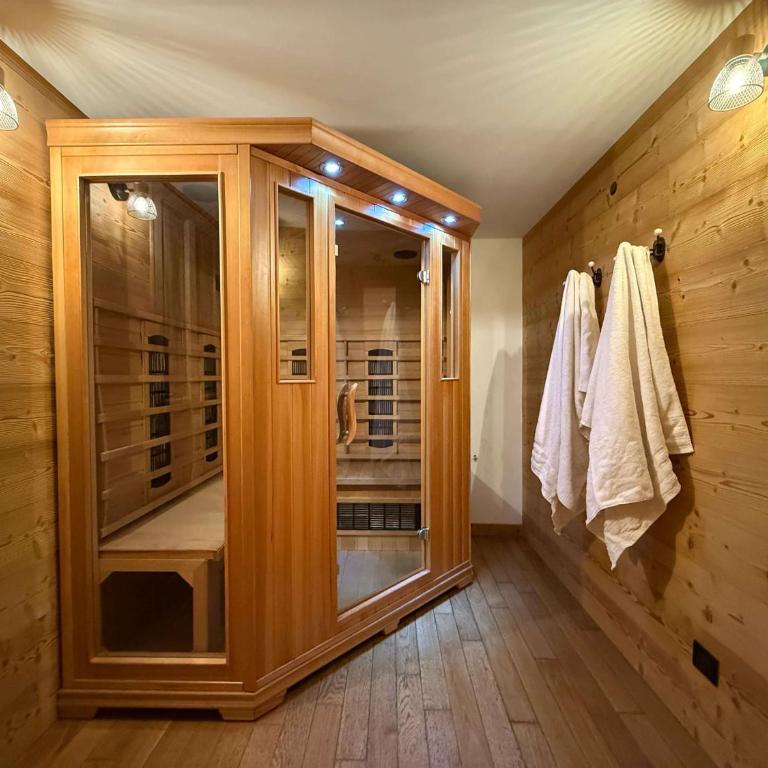 Mont Milo, Spacieux, 5ch, Sauna, Billard, Babyfoot, Borne de recharge électrique - Chalet - 4