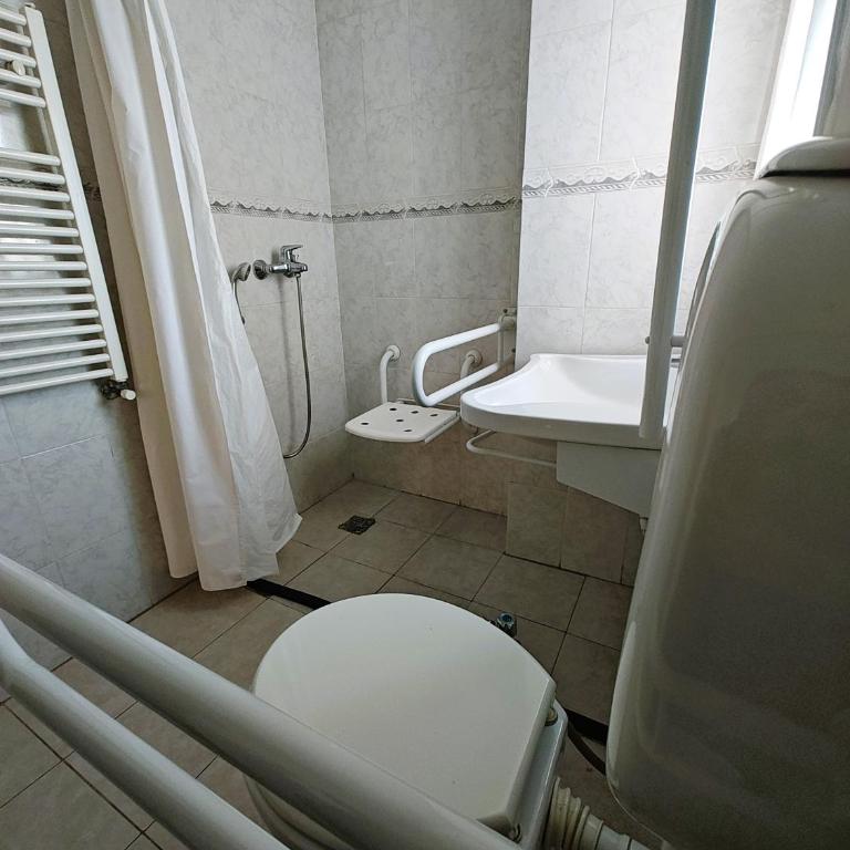 Hotel El Cortijo - Habitación con 2 camas grandes - Adaptada para personas con discapacidad - 7