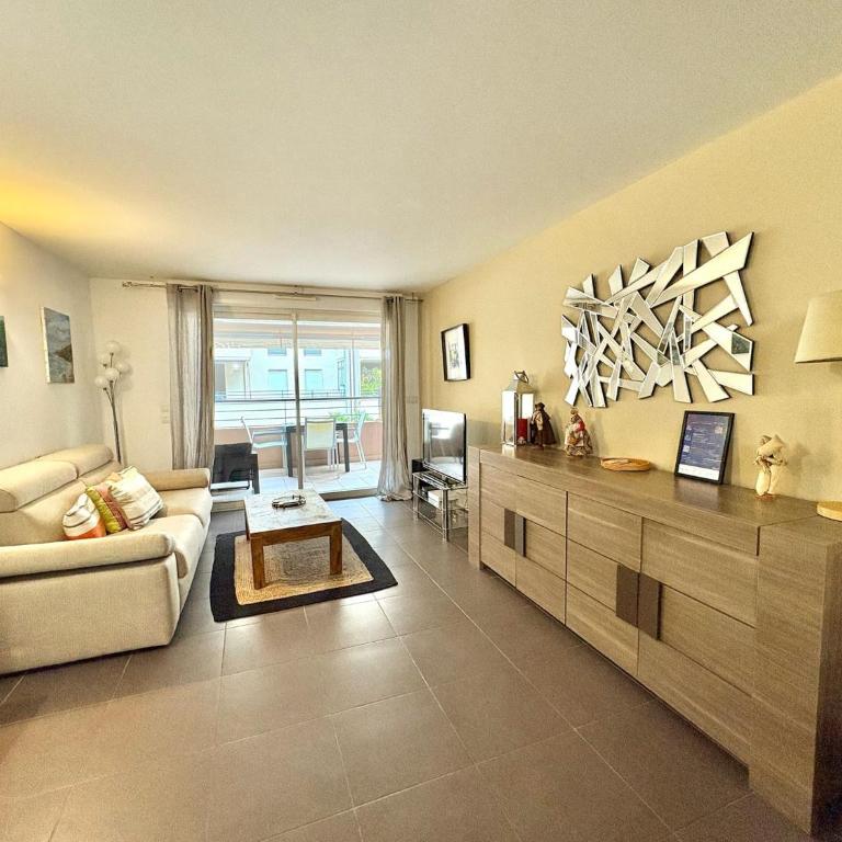 Appartement centrale à 100 m des plages Rue de Provence - Appartamento - 1