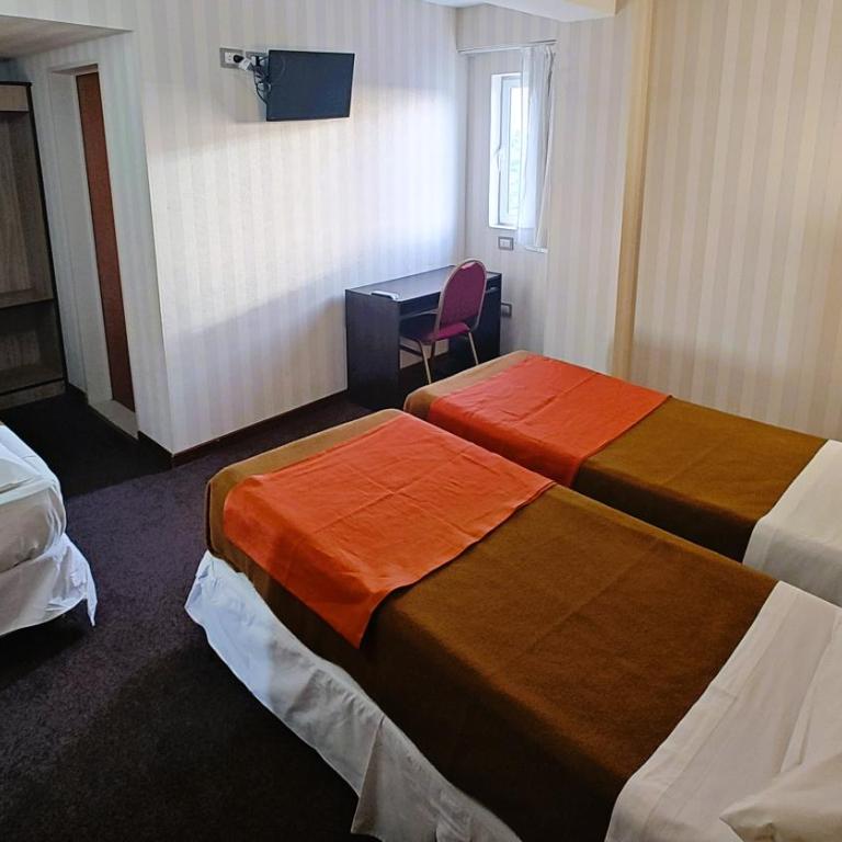 Hotel El Cortijo - Habitación Triple - 9