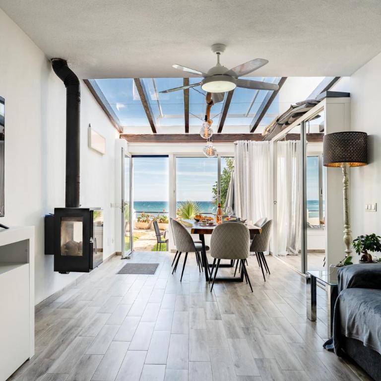 Calahonda Beach - Beachfront 2 Bedroom House Beautifully revovated - Casa de 2 dormitorios - 13