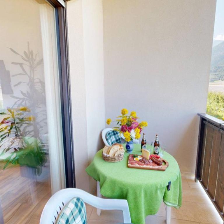 Garnhof - Appartamento con 1 Camera da Letto, Balcone e Vista Montagna - 16