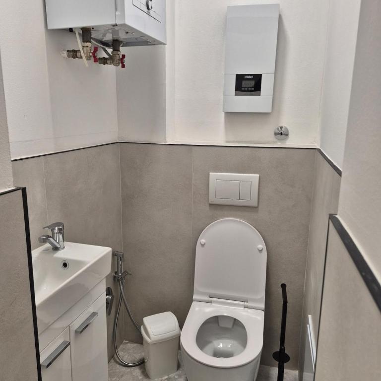 Impero Apartment - Two-Bedroom Apartment - 5