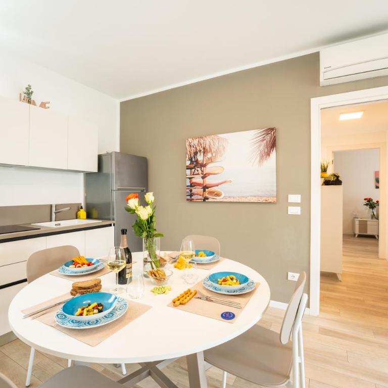 Sun Beach Residence con Piscina - Piazza Brescia - Adria Holiday Jesolo - FAMILY APARTMENTS - Two-Bedroom Apartment - 6