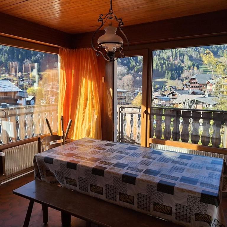 T2 agréable avec cheminée, balcon et parking aux Gets - FR-1-573-145 - Appartamento - 6