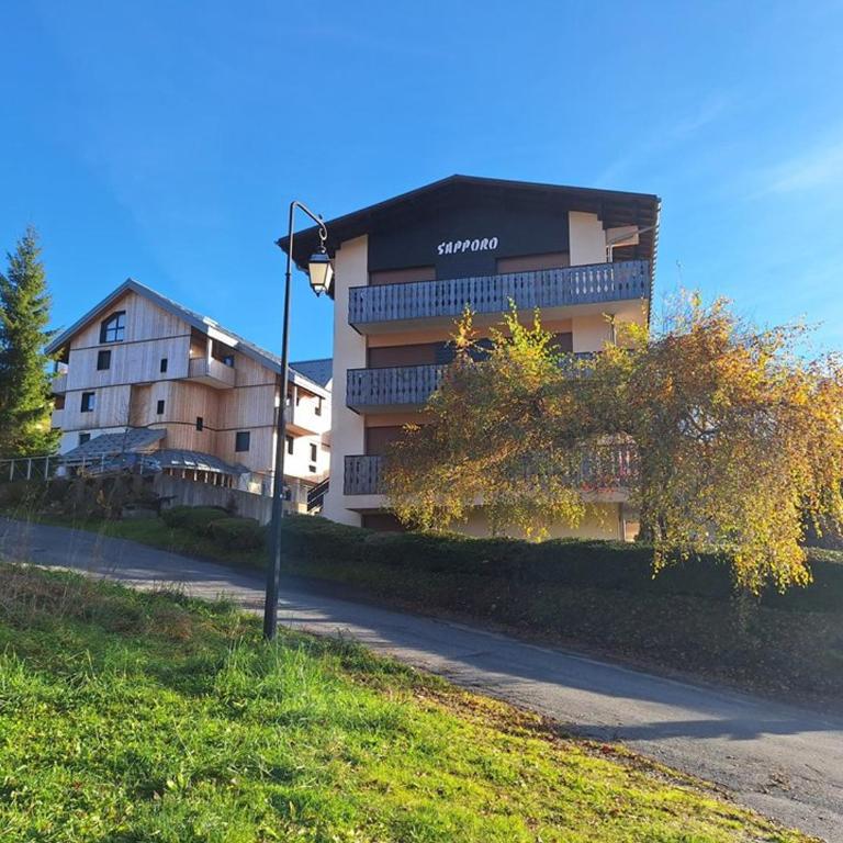 T2 agréable avec cheminée, balcon et parking aux Gets - FR-1-573-145 - Appartamento - 11