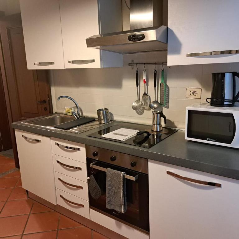 Trilocale Tamara Abbadesse Guest House M3-M5 Zara - Two-Bedroom Family Apartment - 2