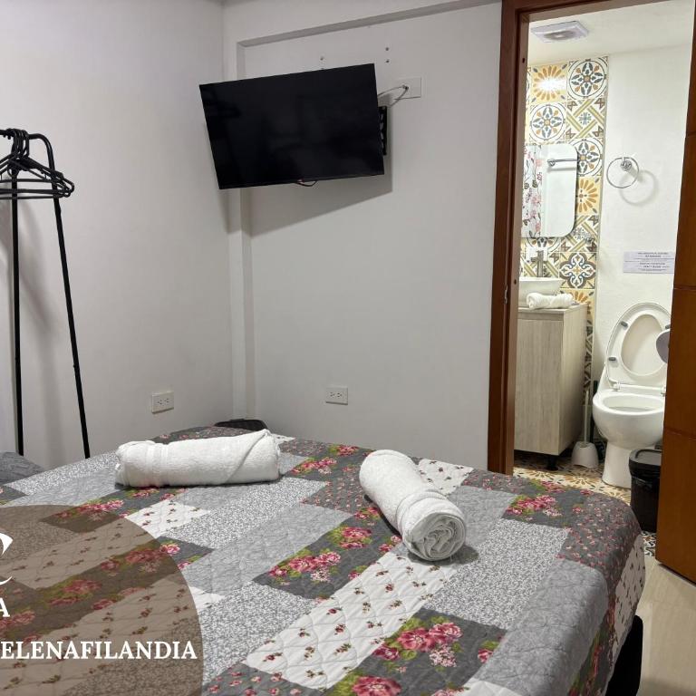 HC Helena - Habitación Doble Económica - 4