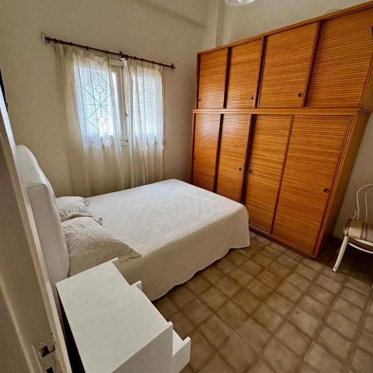 Departamento en peatonal y el mar - Two-Bedroom Apartment - 9