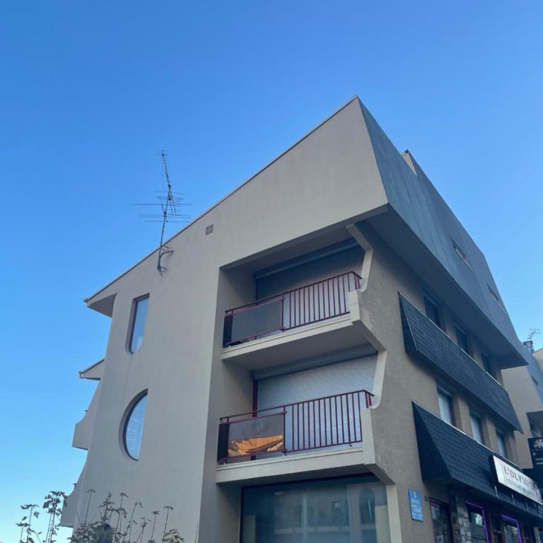 Jolie T2 en plein centre-ville ville de Font-Romeu - Appartement 1 Chambre - 11
