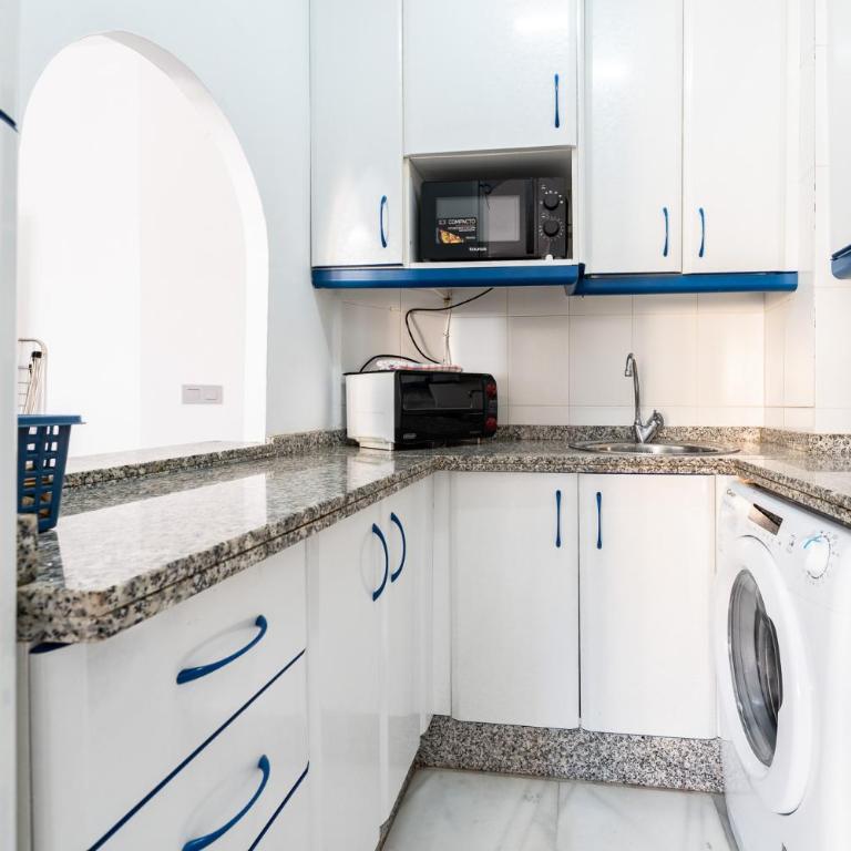 Carihuela Aladino Apartment - Apartamento con terraza - 14