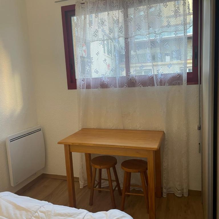 Jolie T2 en plein centre-ville ville de Font-Romeu - Appartement 1 Chambre - 7