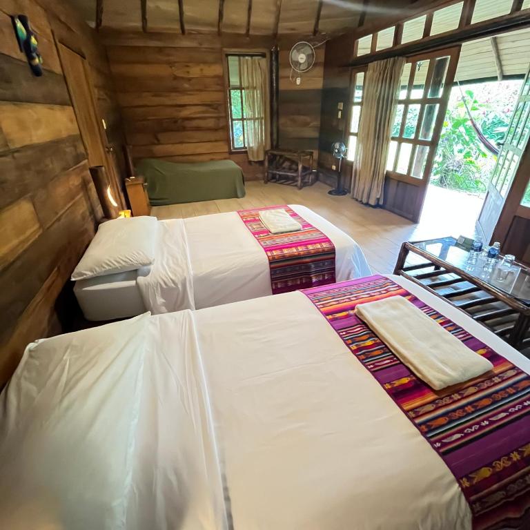 Huasquila Amazon Lodge - Family Bungalow - 3