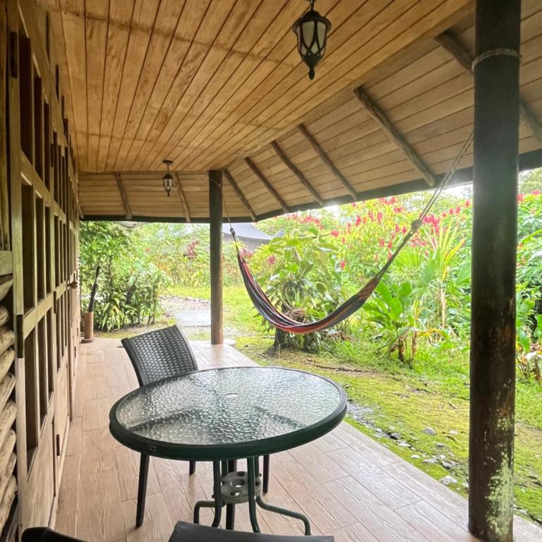 Huasquila Amazon Lodge - Family Bungalow - 6