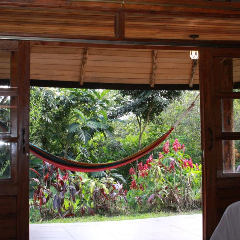Huasquila Amazon Lodge - Family Bungalow - 8