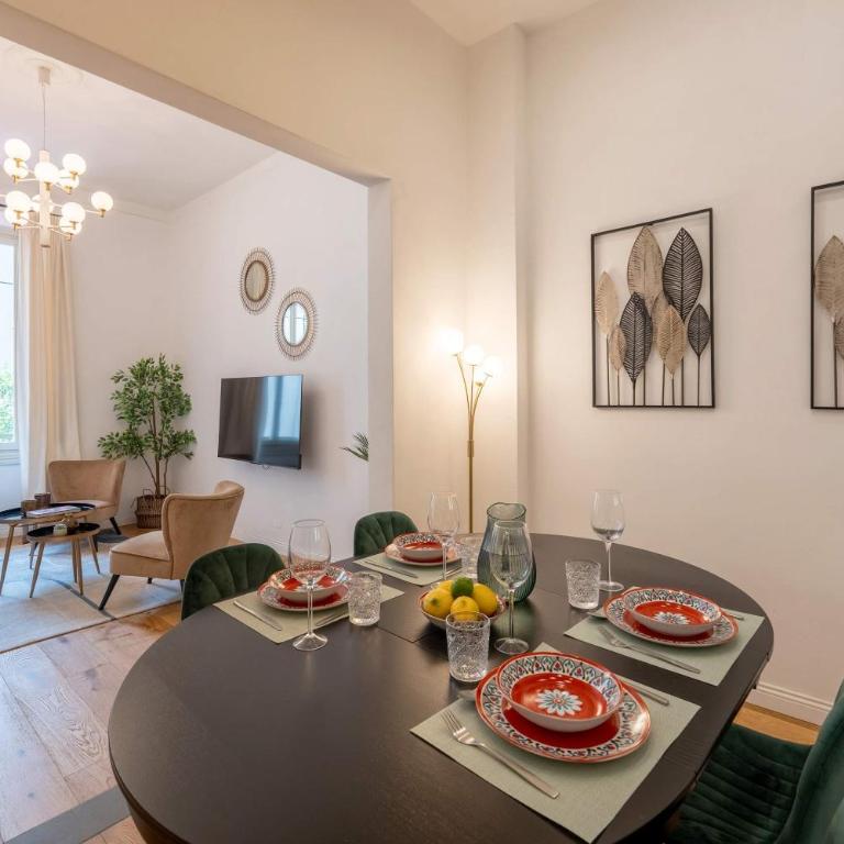 Genteel Home Vittorio Emanuele - Appartamento con 2 Camere da Letto - 6