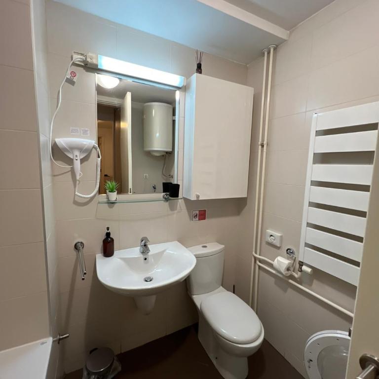 Belville city view - One-Bedroom Apartment - 7