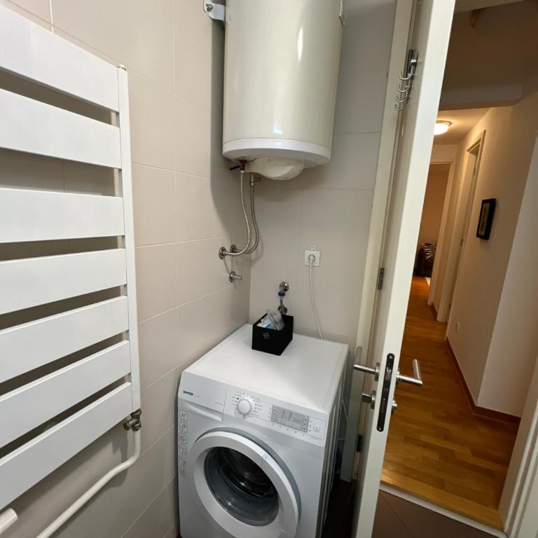 Belville city view - One-Bedroom Apartment - 10