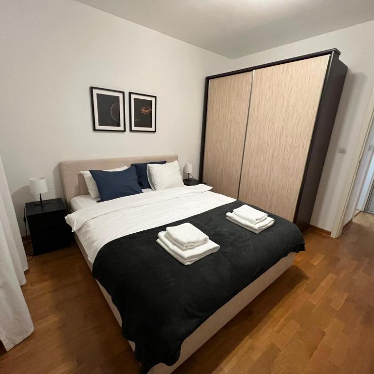 Belville city view - One-Bedroom Apartment - 11
