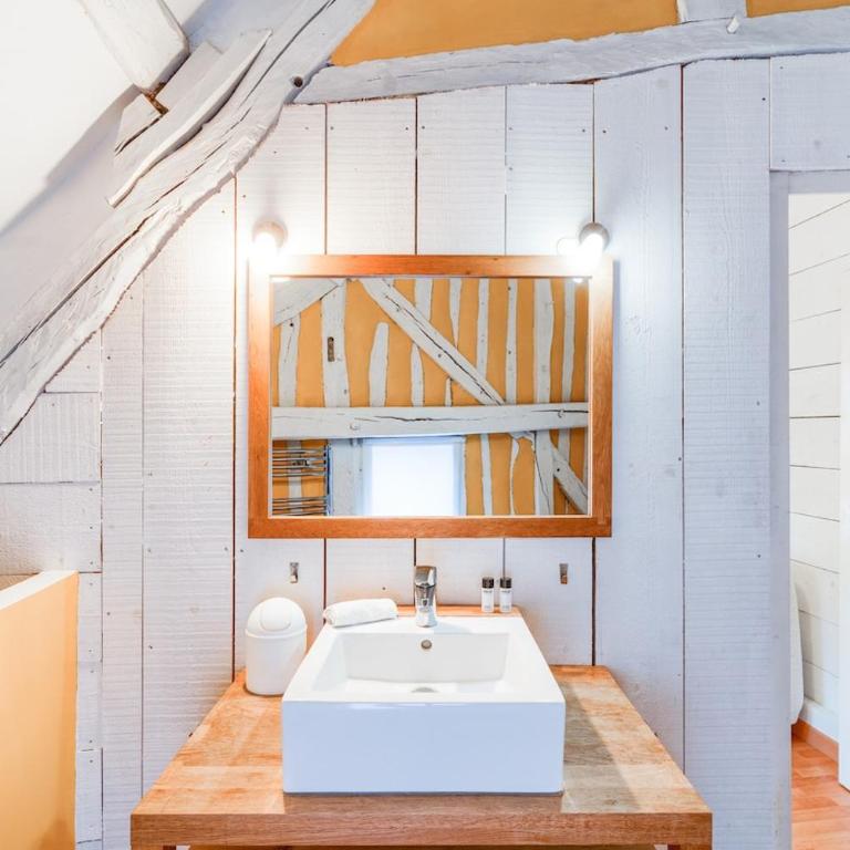 L'Esprit Loft - Logement atypique pour 12 pers - Maison 3 Chambres - 35