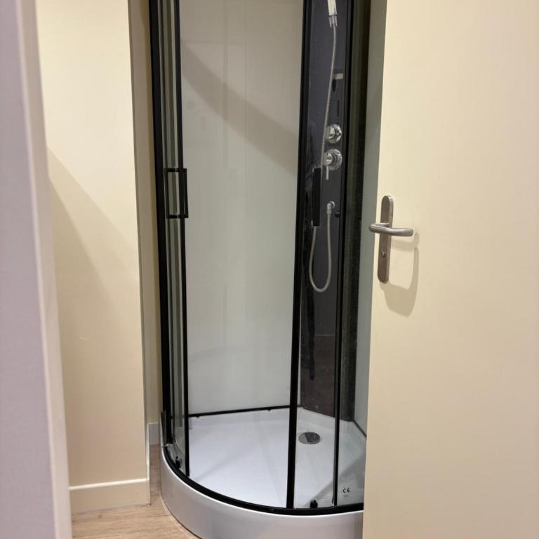 Le Charmant-T2 rénové-Plein centre de Limoges - Appartement 1 Chambre - 7