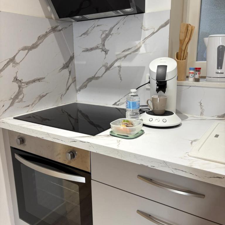 Le Charmant-T2 rénové-Plein centre de Limoges - Appartement 1 Chambre - 11
