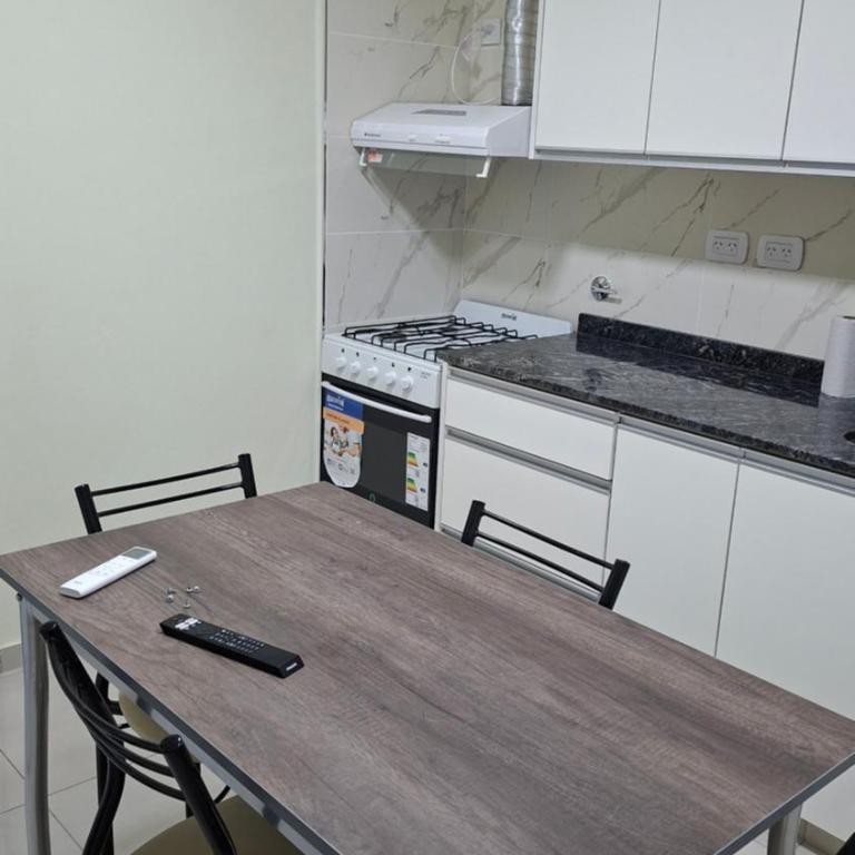 Departamentos x dia punta alta - One-Bedroom Apartment with Terrace - 1