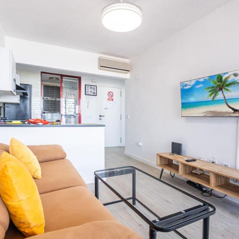 Levante Sky Views - Modern 9th Floor near Beach - One-Bedroom Apartment - 6