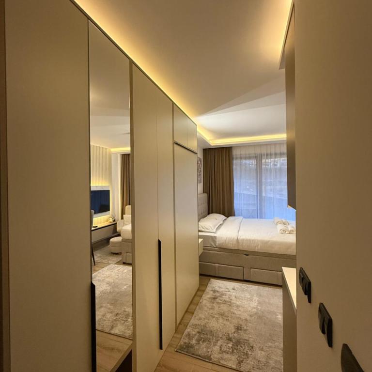 Alpina Lux - Studio - 27