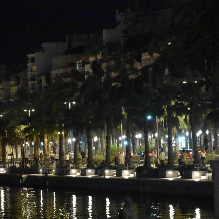 Casa Amor - Two-Bedroom Apartment - 95