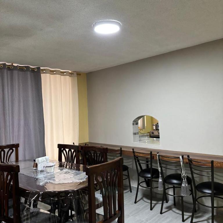 Jacquelins house - Four-Bedroom House - 6