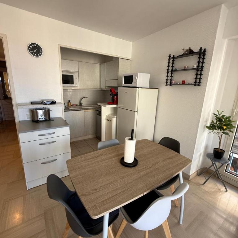 L'Eden - Front de MER - Centre-Ville - Parking privé - Appartement 1 Chambre - 5