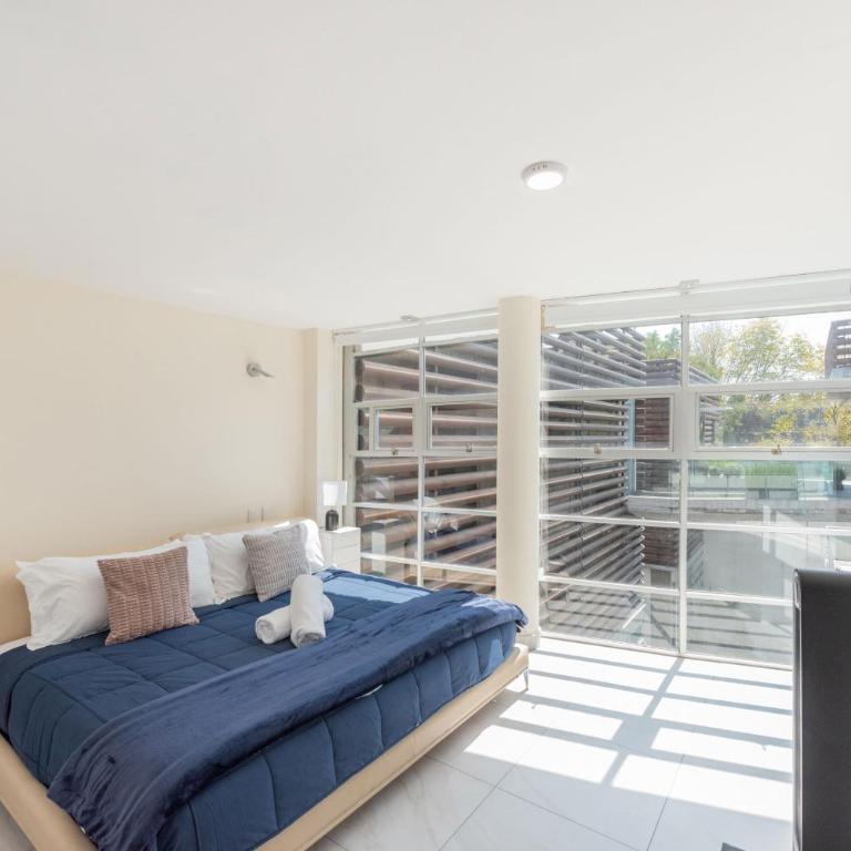 Modern and Luxurious Apartment in Condesa - Three-Bedroom Apartment - 12