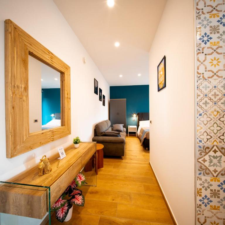 SALERNUM Luxury Apartments - Monolocale Queen Deluxe - 8