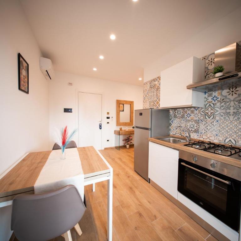 SALERNUM Luxury Apartments - Monolocale Queen Deluxe - 10
