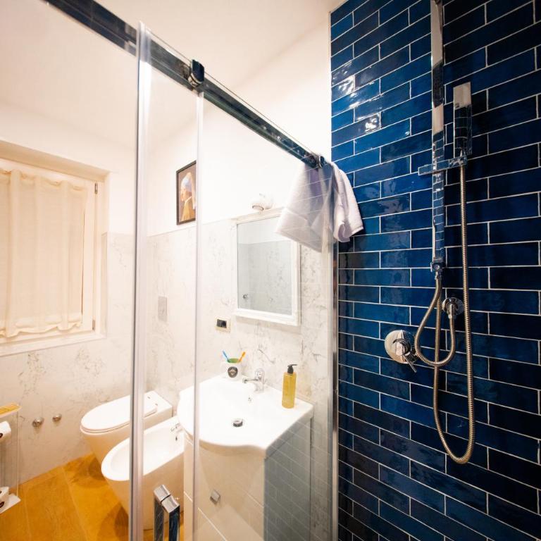 SALERNUM Luxury Apartments - Monolocale Queen Deluxe - 12