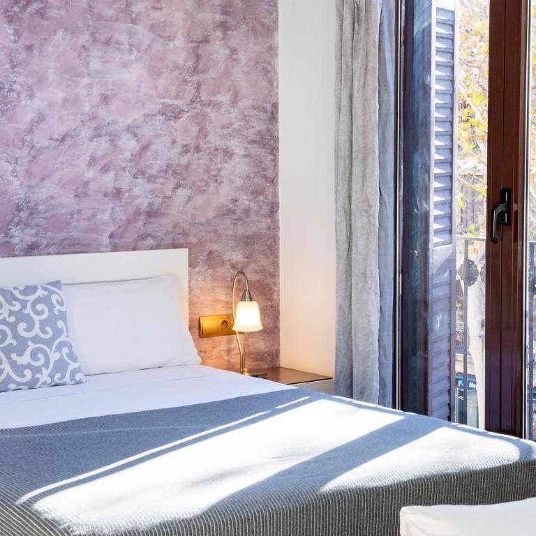 Aparthotel Rambla108 - Studio with Balcony (1-3 Adults) - 5