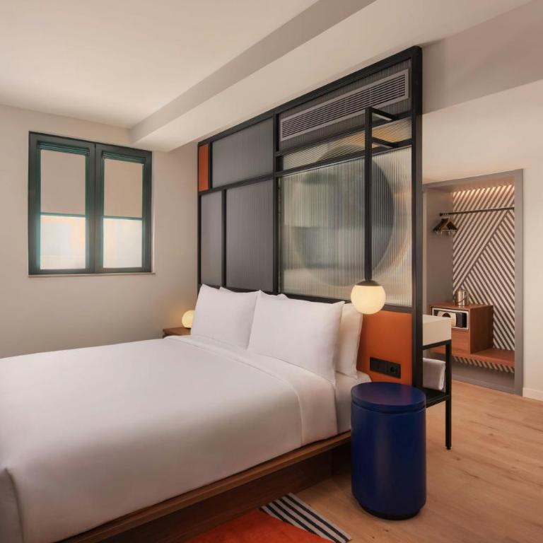 Aloft by Marriott Madrid Gran Via - Habitación Doble con cama grande Aloft - 2