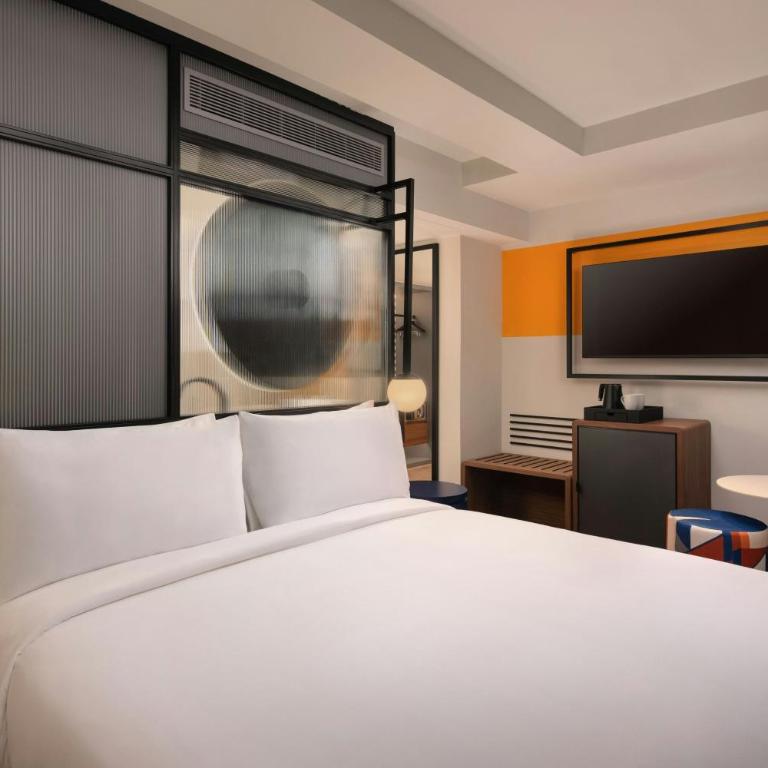 Aloft by Marriott Madrid Gran Via - Habitación Doble con cama grande Aloft - 1