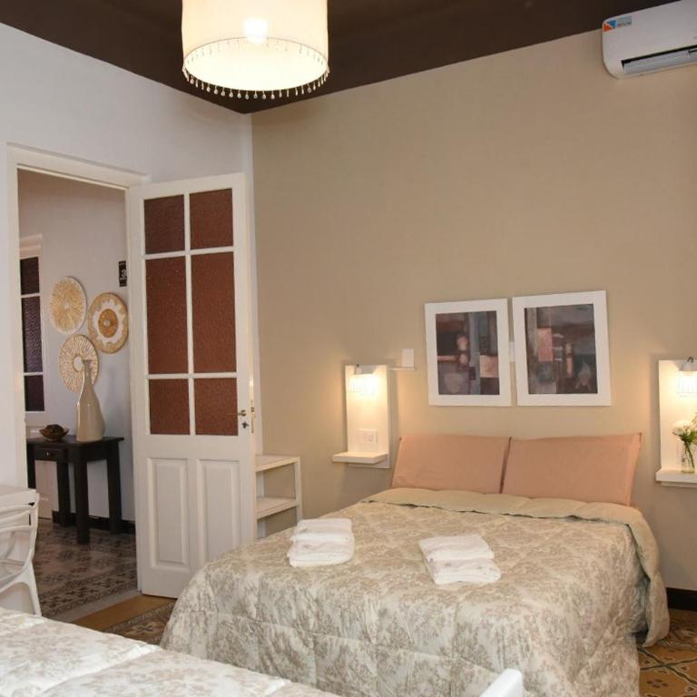 Altos Yrigoyen Hotel - Triple Room - 2