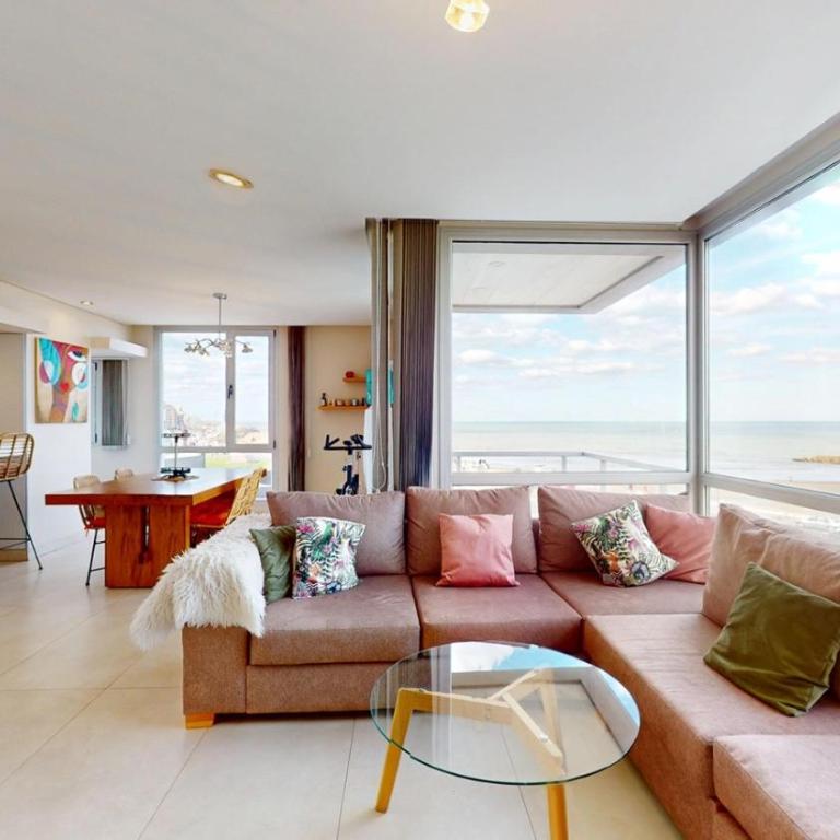 Semipiso frente al mar - Apartamento de 3 dormitorios - 2