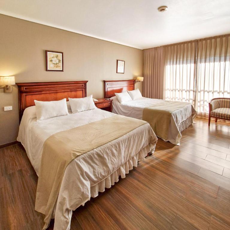 Howard Johnson Hotel & Spa Villa General Belgrano - Habitación Doble - 2 camas - 6