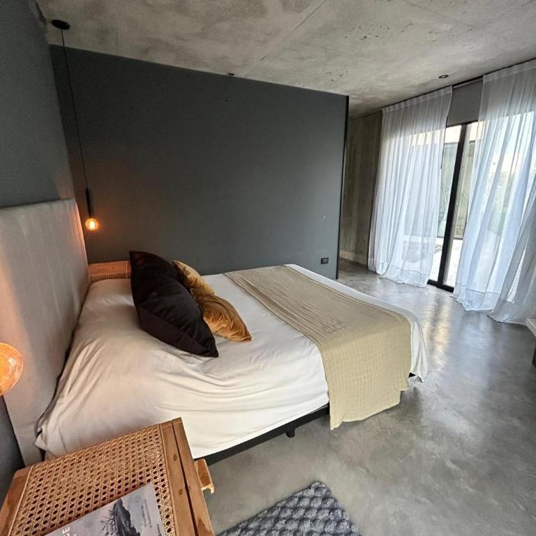 Casa Rumenco Joven mdq - Three-Bedroom House - 5