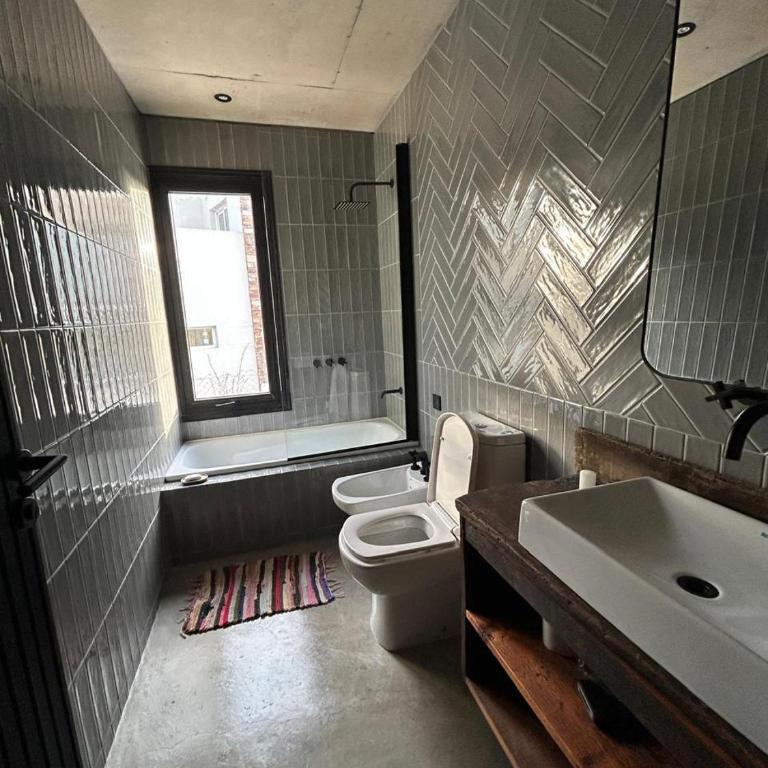 Casa Rumenco Joven mdq - Three-Bedroom House - 20