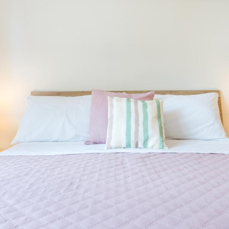 Mutina LuxLife Home close to Center - Free Parking - Appartamento con 3 Camere da Letto - 5